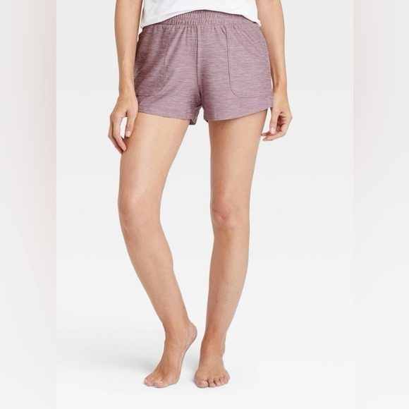 💜 NWT! All In Motion Purple Heather Shorts - Picture 4 of 4